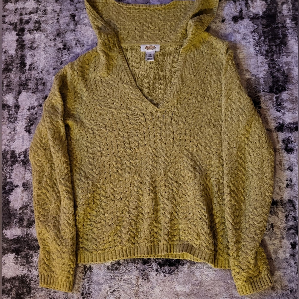 Talbots Long sleeve V-neck sweater.